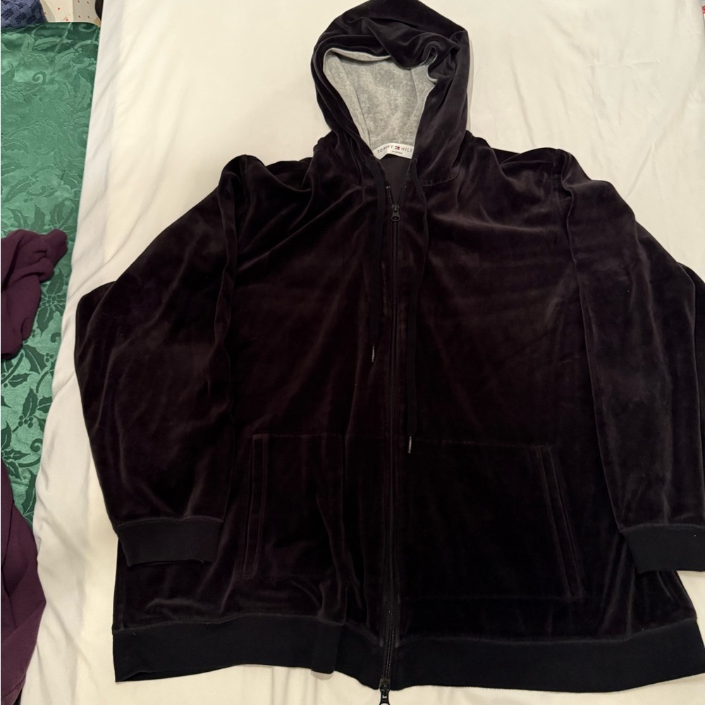 Tommy Hilfiger Women's Black‎  Hoodie Jacket